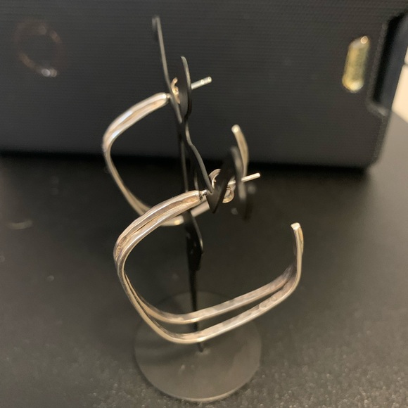 Silpada P3127 Post Hoop Earrings Textured .925 Sterling Silver - Picture 2 of 5